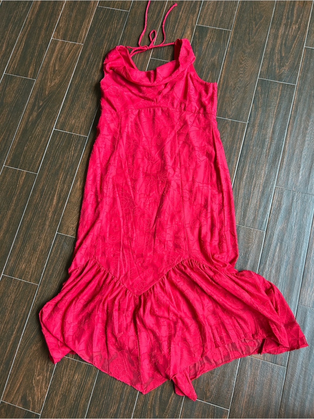 Sleeveless Red Cowlneck Floral Patterned Mermaid Hem Dress size 16